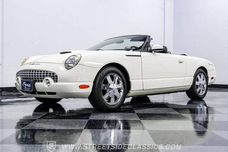 2002 Ford Thunderbird Deluxe
