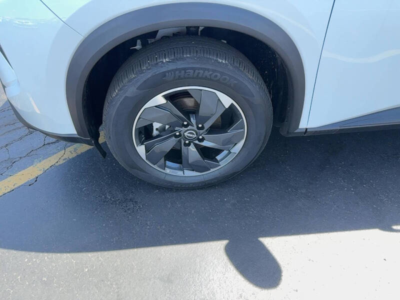 2025 Nissan Rogue SV