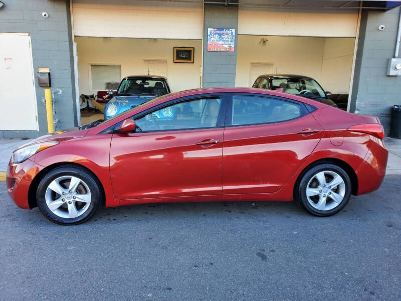 2011 Hyundai Elantra GLS