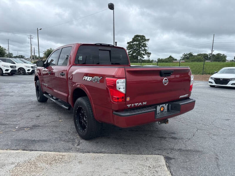 2019 Nissan Titan PRO-4X