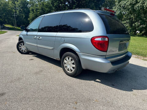 2006 Chrysler Town and Country Touring