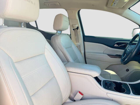 2021 GMC Acadia Denali