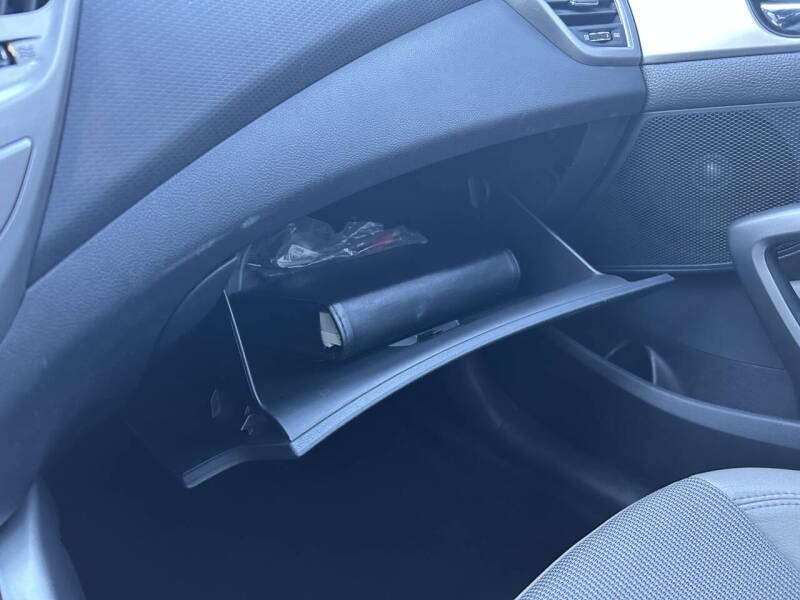 2013 Hyundai Veloster