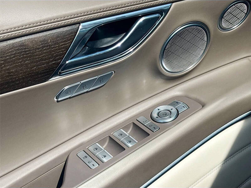 2022 Genesis GV80 2.5T