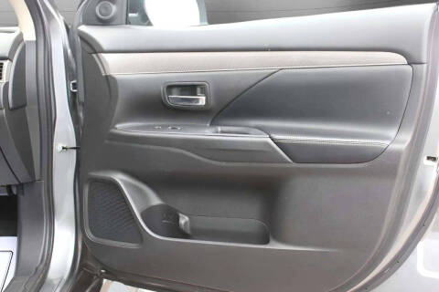 2020 Mitsubishi Outlander SEL