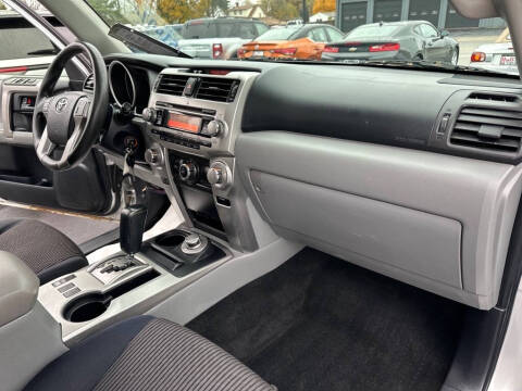 2013 Toyota 4Runner SR5