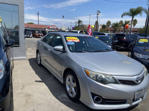 2013 Toyota Camry SE