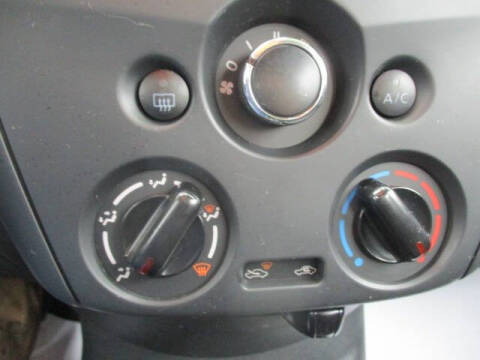 2015 Nissan Versa 1.6 S