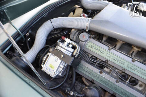 1976 Aston Martin V8 Vantage