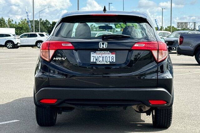 2016 Honda HR-V LX