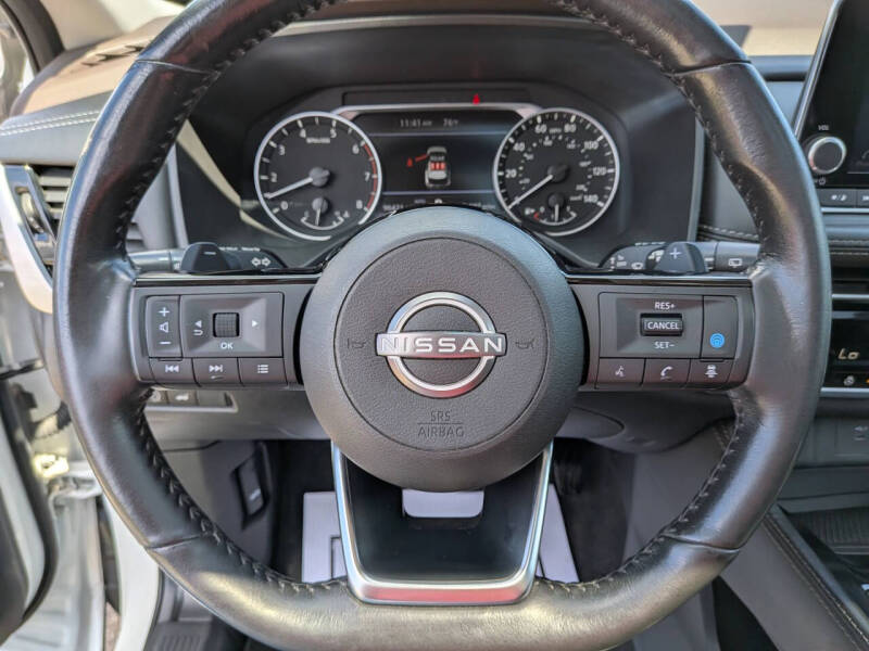 2023 Nissan Rogue SL