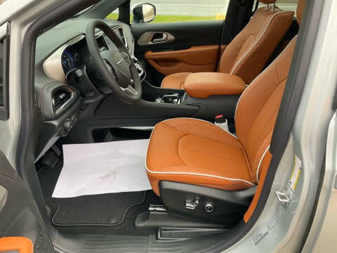 2026 Chrysler Pacifica Pinnacle