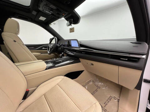 2023 Cadillac Escalade ESV Premium Luxury