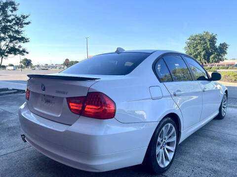 2011 BMW 3 Series 328i