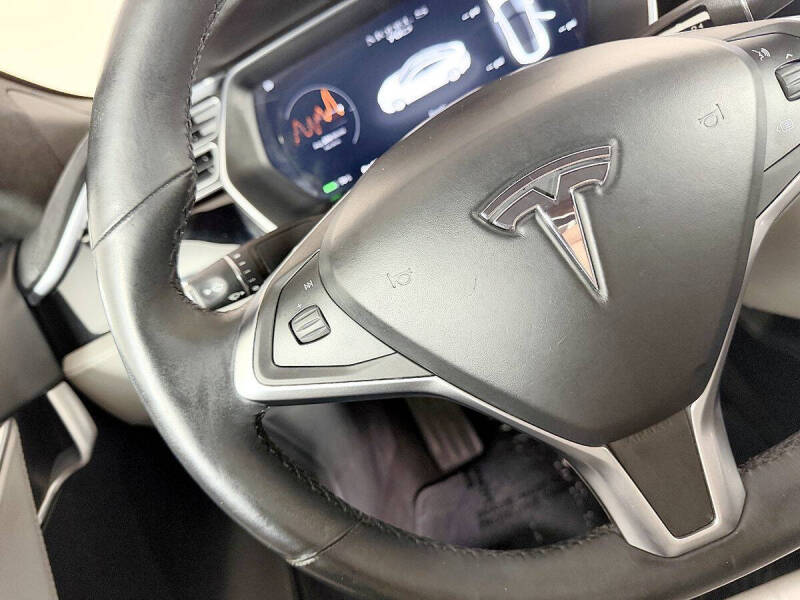 2016 Tesla Model S