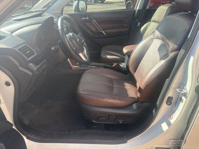 2017 Subaru Forester 2.5i Touring