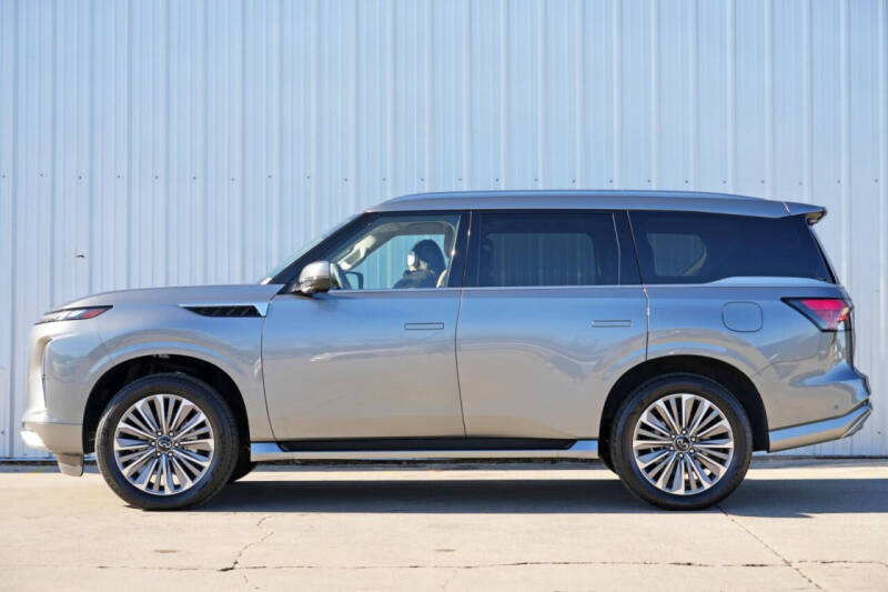 2025 Infiniti QX80 Sensory