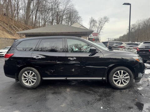 2014 Nissan Pathfinder S
