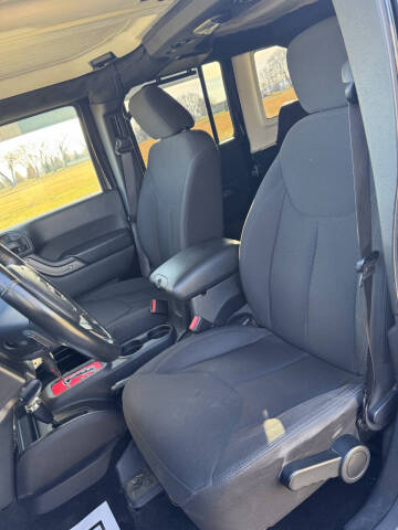 2017 Jeep Wrangler Unlimited Sport