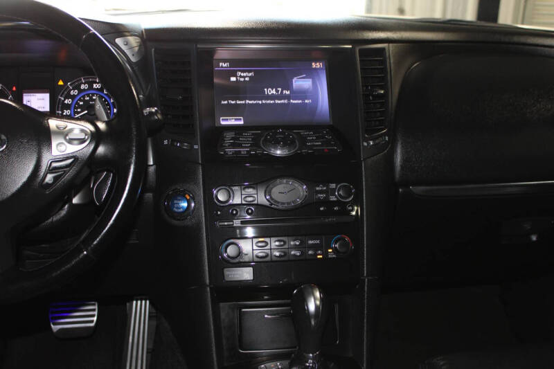 2015 Infiniti QX70