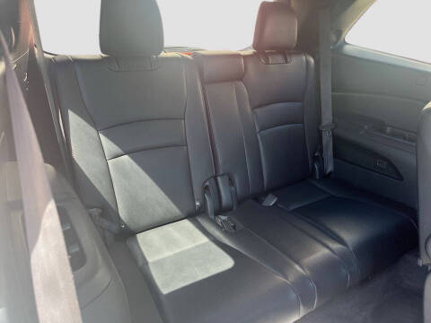 2022 Honda Pilot Black Edition