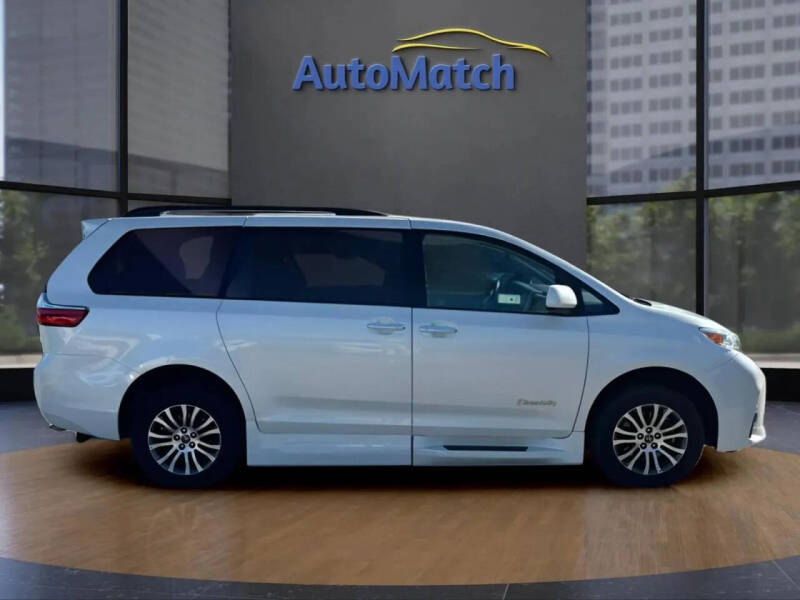 2019 Toyota Sienna