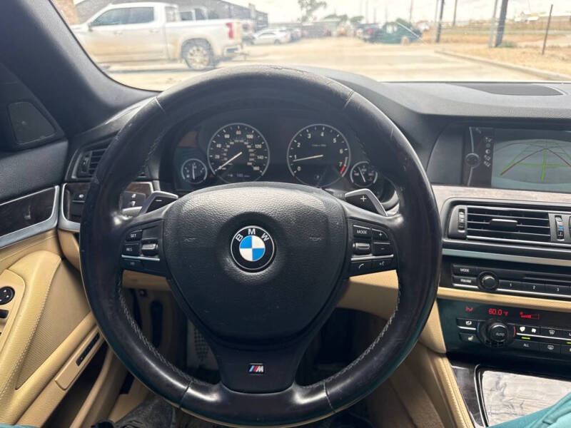 2012 BMW 5 Series 550i