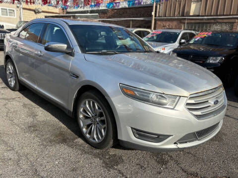 2013 Ford Taurus Limited
