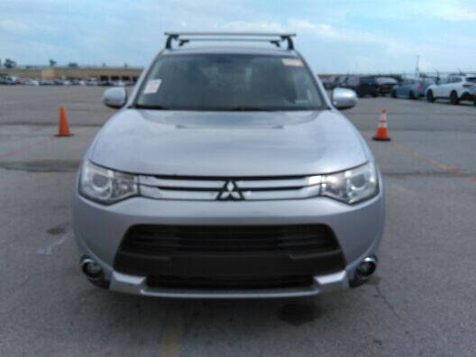 2015 Mitsubishi Outlander for sale at NORTH CHICAGO MOTORS INC in North Chicago IL