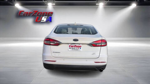 2020 Ford Fusion SE