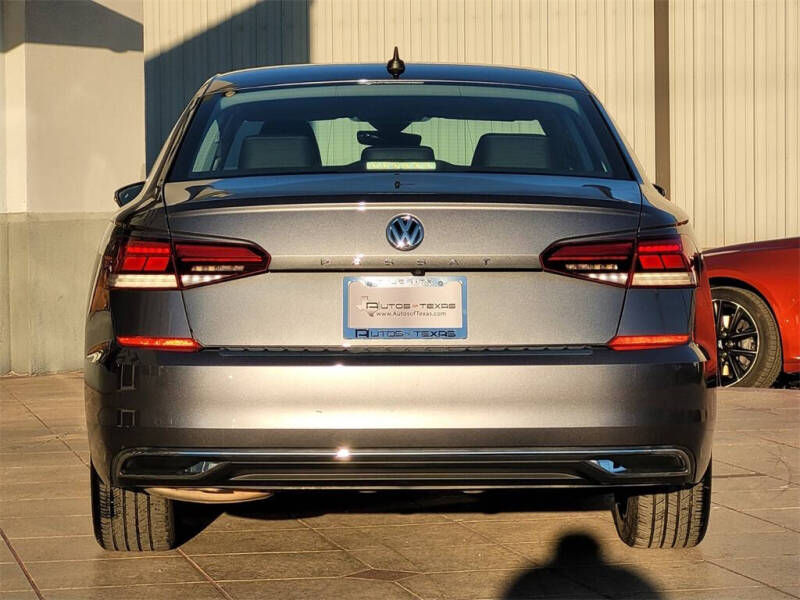 2022 Volkswagen Passat SE