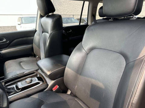 2024 Infiniti QX80 Luxe