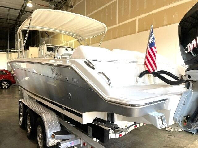 2005 35 JEFFERSON MARLAGO CC CENTER CONSOLE