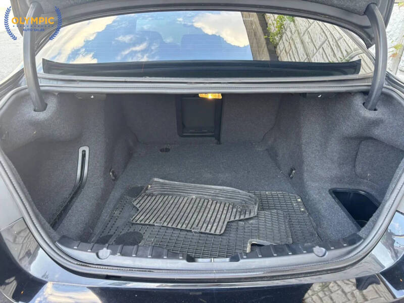 2015 BMW 5 Series 528i