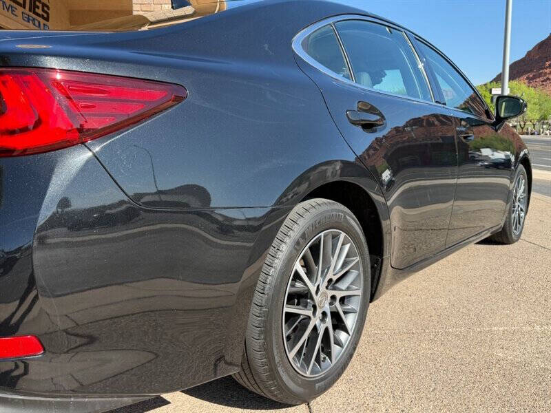 2017 Lexus ES 350