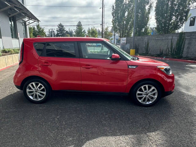 2018 Kia Soul for sale at Worldwide Auto in Portland, OR