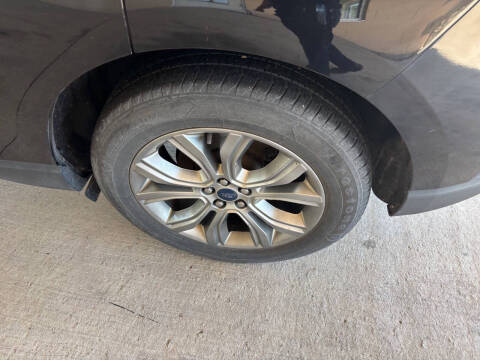 2019 Ford Edge Titanium