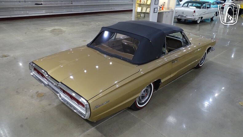 1966 Ford Thunderbird