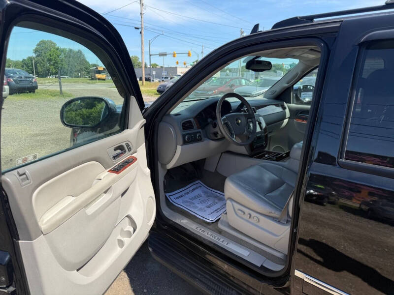 2011 Chevrolet Avalanche LTZ