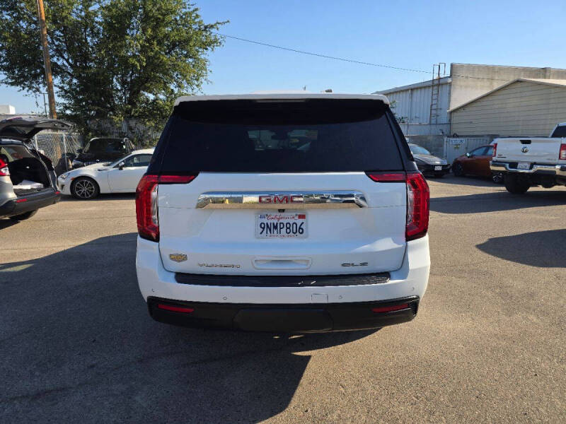 2023 GMC Yukon SLE