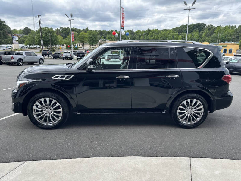2017 Infiniti QX80