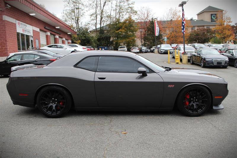 2015 Dodge Challenger SRT 392