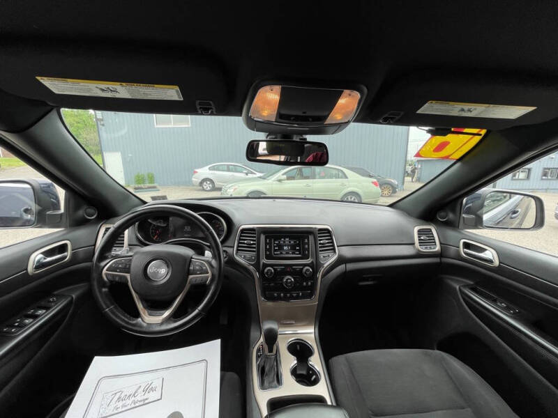 2016 Jeep Grand Cherokee Laredo