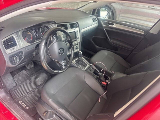 2015 Volkswagen Golf