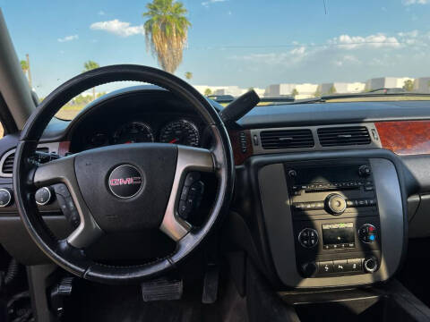 2012 GMC Yukon SLE