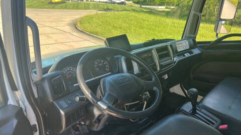 2015 Hino 268