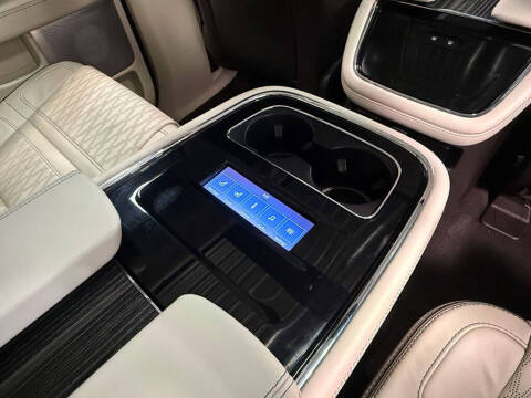 2024 Lincoln Navigator Black Label