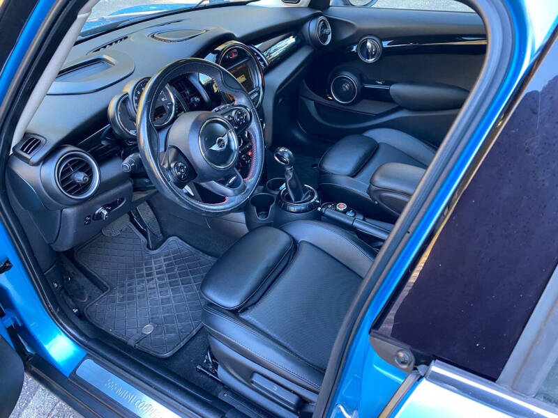 2015 MINI Hardtop 4 Door Cooper S