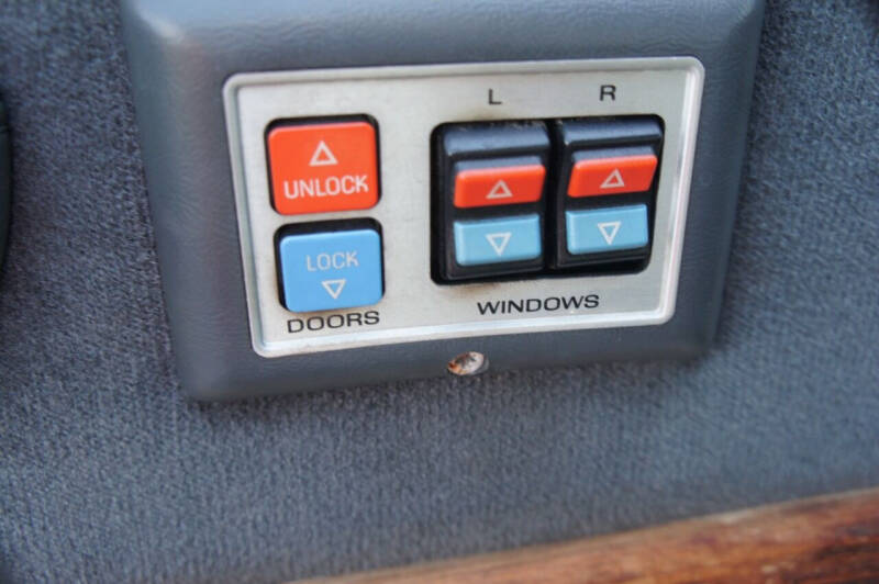 1990 Ford E-Series E-150