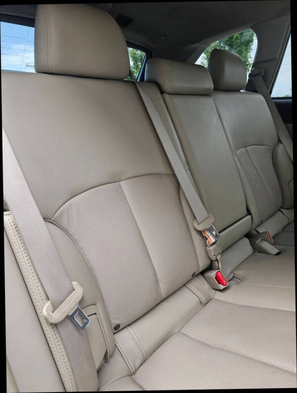 2012 Subaru Outback 2.5i Limited